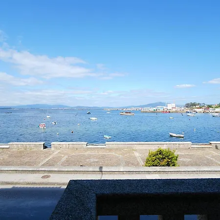 Galihost - Mirando Al Mar Illa de Arousa